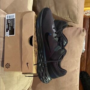 Nike revolution 6NN
